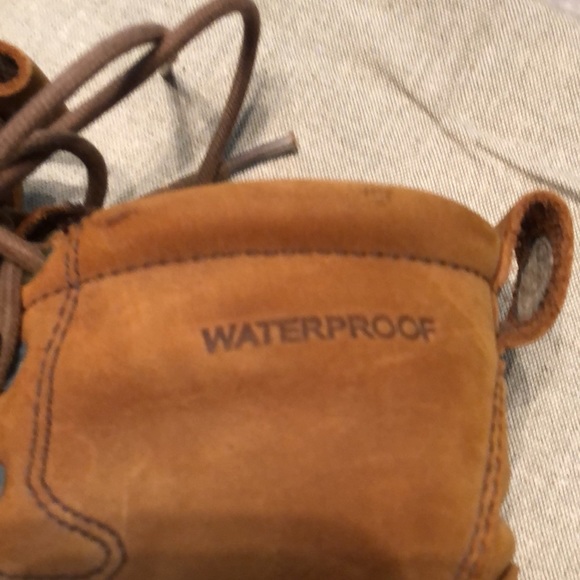 Justin Boots - Picture 4 of 7